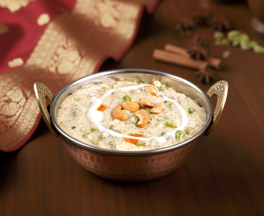 Methi Malai Kaju Matar